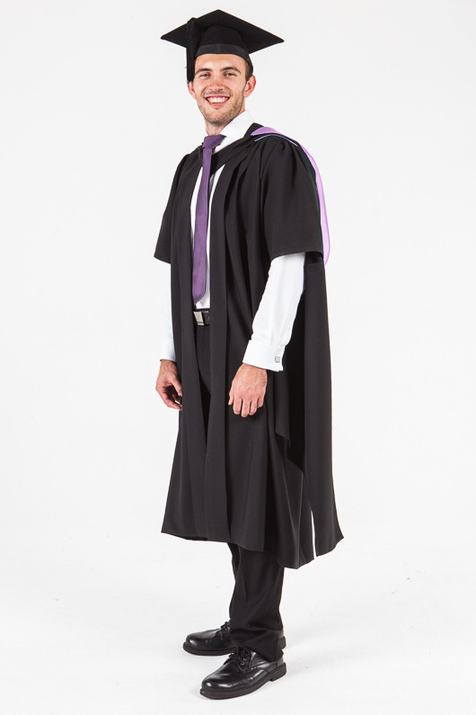 uon graduation gowns