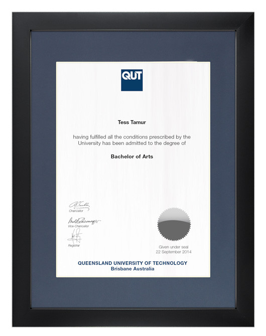 Degree Certificate Frame for QUT | GownTown