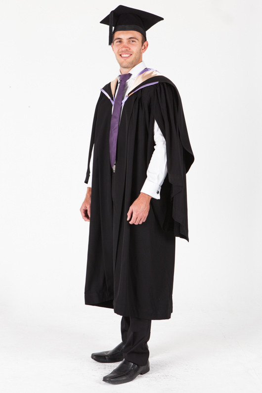 une graduation gown