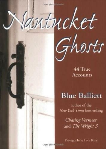 Nantucket Ghosts by Blue Balliett, 9780892727179