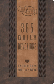Teen to Teen (365 Daily Devotions by Teen Guys for Teen Guys) - 9781433687839 by Patti M. Hummel, 9781433687839
