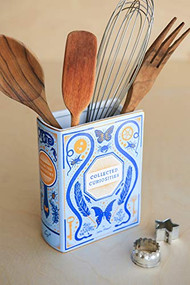 Bibliophile Ceramic Vase: Collected Curiosities illustrated by Jane Mount ((Flower Vase, Desk Vase, Desk Décor)) by Jane Mount, 9781452172736