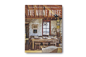 The Maine House (Spend any amount of time in Maine-a weekend, a summer, a lifetime-and its impression lasts forever) by Maura McEvoy, Basha Burwell, Kathleen Hackett, 9780865653948