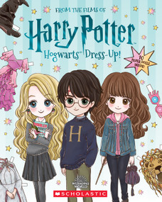 Hogwarts Dress-Up! (Harry Potter) by Vanessa Moody, 9781338767643