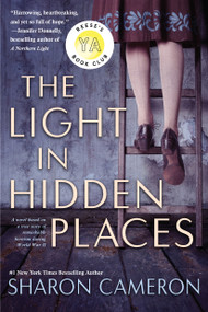 The Light in Hidden Places - 9781338355949 by Sharon Cameron, 9781338355949