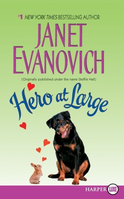 Hero at Large - 9780061992681 by Janet Evanovich, 9780061992681