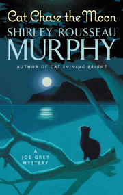 Cat Chase the Moon (A Joe Grey Mystery) - 9780062838056 by Shirley Rousseau Murphy, 9780062838056
