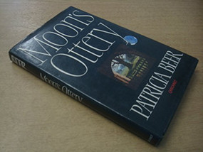 Moon's Ottery by Patricia Beer, 9780856357893