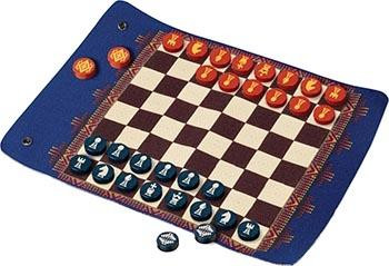 Pendleton Chess & Checkers Set (Travel-Ready Roll-Up Game (Camping Games, Gift for Outdoor Enthusiasts)) by Pendleton Woolen Mills, 9781452172583