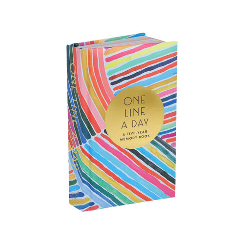 Rainbow One Line a Day (A Five-Year Memory Book) by Kindah Khalidy, 9781452174808