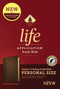 NIV Life Application Study Bible, Third Edition, Personal Size (LeatherLike, Dark Brown/Brown, Indexed) by , 9781496440143