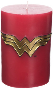 DC COMICS: WONDER WOMAN SCULPTED INSIGNIA CANDLE by INSIGHT EDITIONS,, 9781682982068