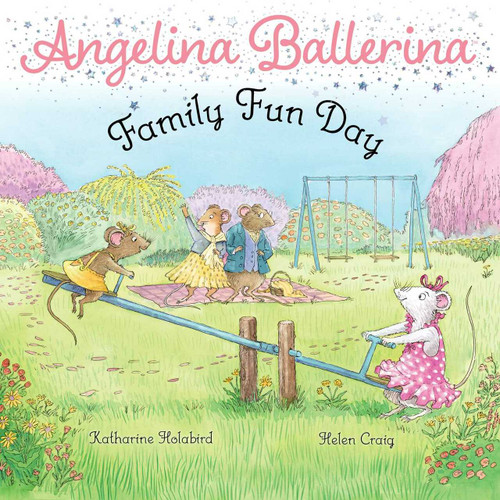 Family Fun Day by Katharine Holabird, Helen Craig, 9781534495623