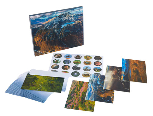Refuge Card Portfolio Set (Set of 20 Cards) ((Gifts for Outdoor Enthusiasts and Nature Lovers, National Parks, Note Cards)) by Insights, 9781647224028