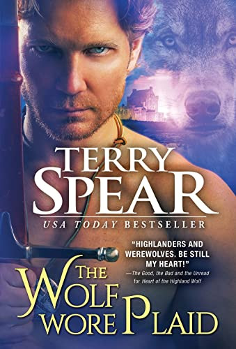 The Wolf Wore Plaid by Terry Spear, 9781728228785