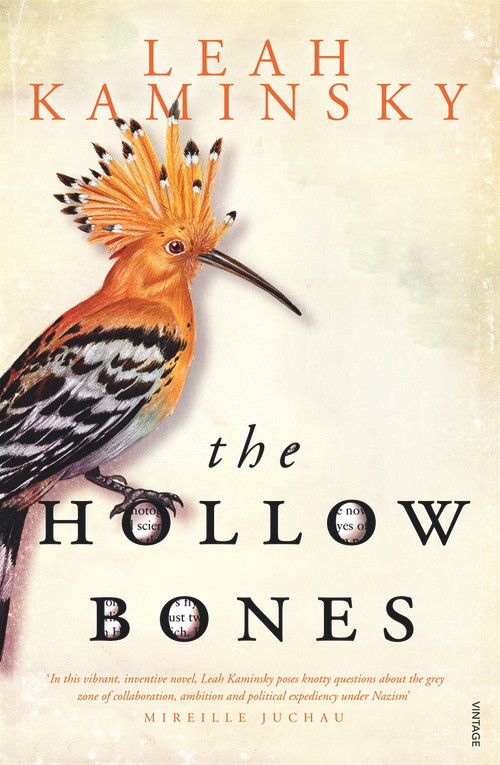 The Hollow Bones - 9780143788911 by Leah Kaminsky, 9780143788911