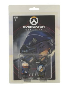Overwatch Ana and Soldier 76 Comic Book and Backpack Hanger Two-Pack by Blizzard Entertainment, 9781945683787