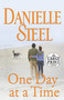 One Day At a Time - 9780739328248 by Danielle Steel, 9780739328248