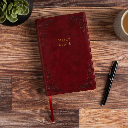KJV Large Print Personal Size Reference Bible, Burgundy LeatherTouch, Indexed by Holman Bible Publishers, 9781087743011