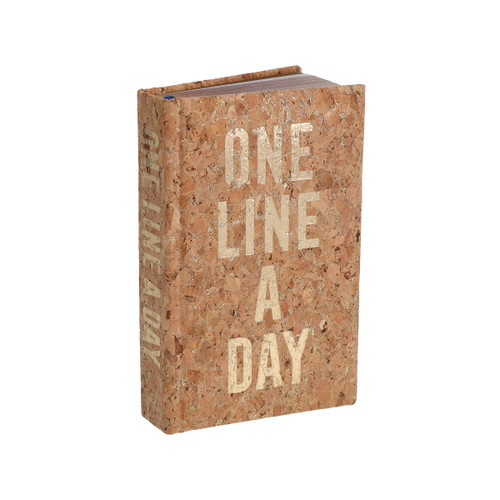 Cork One Line a Day (A Five-Year Memory Book) by Chronicle Books, 9781797213002