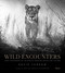 Wild Encounters (Iconic Photographs of the World's Vanishing Animals and Cultures) by David Yarrow, 9780847858323