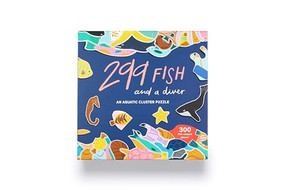 299 Fish (and a diver) 300 Piece Puzzle (An Aquatic Cluster Puzzle) by Léa Maupetit, 9780857829535