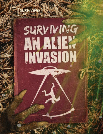 Surviving an Alien Invasion - 9781538214619 by Charlie Ogden, 9781538214619