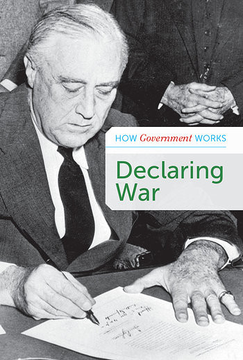 Declaring War - 9781502640512 by Fiona Young-Brown, 9781502640512