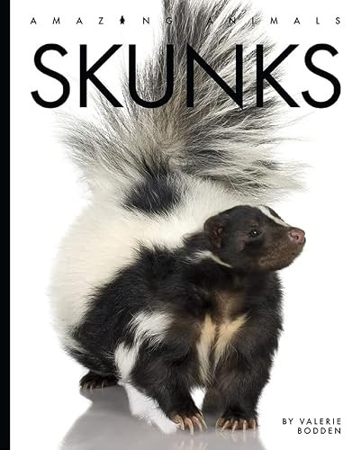 Skunks - 9781682771334 by Valerie Bodden, 9781682771334