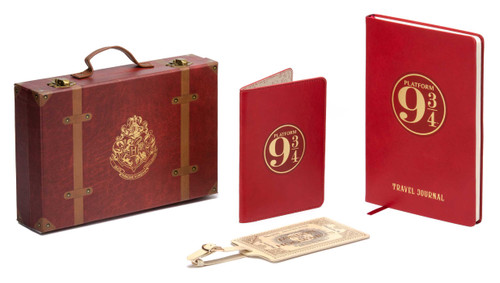 Harry Potter: Platform 9-3/4 Travel Set by Insights, 9781647227944
