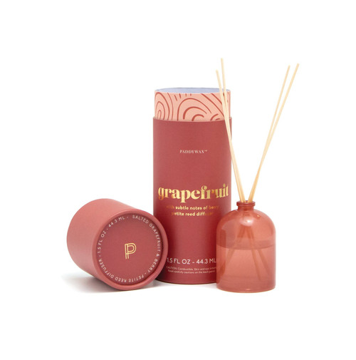 PETITE DIFFUSER 1.5 OZ RUBY RED MILKY GLASS PETITE DIFFUSER - GRAPEFRUIT, 647658023373