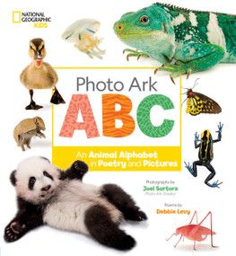 Photo Ark ABC (An Animal Alphabet in Poetry and Pictures) - 9781426372469 by Debbie Levy