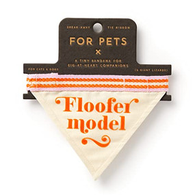Floofer Model Small Pet Bandana by Brass Monkey, Mudpuppy, 9780735377295