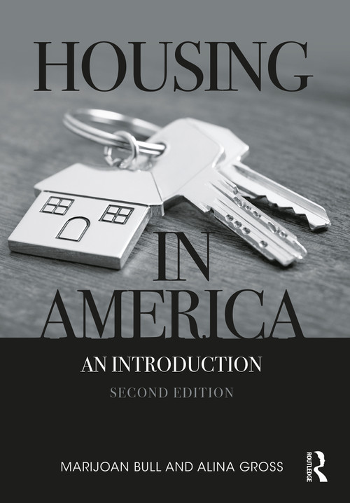 Housing in America (An Introduction) by Marijoan Bull, Alina Gross, 9781032183381
