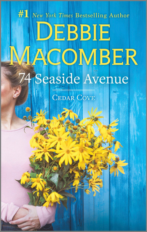 74 Seaside Avenue (A Novel) by Debbie Macomber, 9780778305156