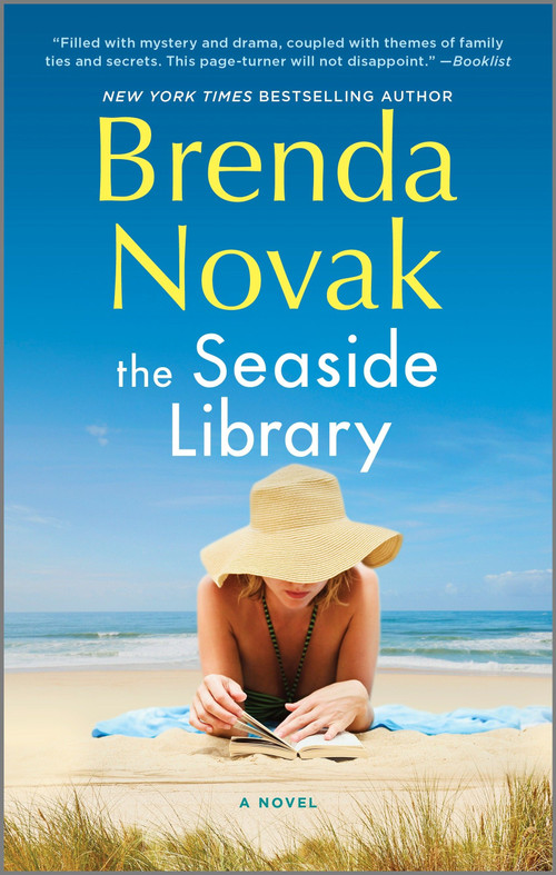 The Seaside Library (A summer beach read) by Brenda Novak, 9780778305569