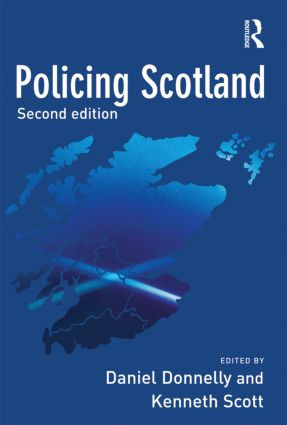 Policing Scotland - 9781843929383 by Daniel Donnelly, Kenneth Scott, 9781843929383