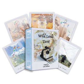 Wild Lands Tarot (Roam the lands and ancient wisdom will be revealed (78 Full-Color Cards and 96-Page Guidebook)) by Leah Shoman, 9798987986608