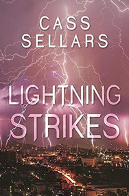 Lightning Strikes - 9781626399563 by Cass Sellars, 9781626399563