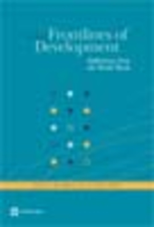 At the Frontlines of Development (Reflections from the World Bank) by Indermit S. Gill, Todd Pugatch, 9780821360415