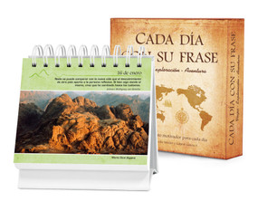 Cada día con su frase-VIAJES-EXPLORACIÓN-AVENTURA (Un diario Quotebook en práctico formato de escritorio) (Spanish Edition) by Brooke Wexler, Gabriel Garcia Valdivieso, 9781632640017