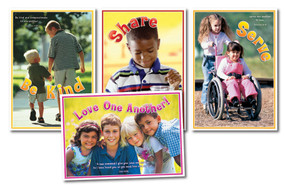 Love One Another Bulletin Board Set by Carson Dellosa Education, 9781600221996