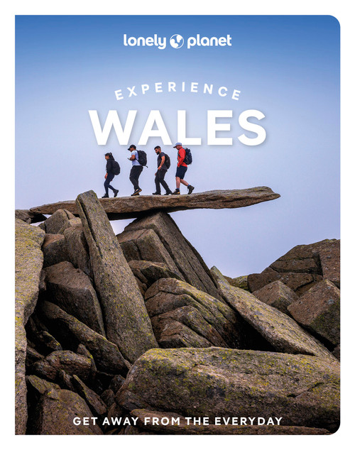 Lonely Planet Experience Wales - 9781837583508 by Portia Jones, Amy Pay, Kerry Walker, Luke Waterson, 9781837583508