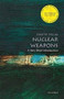 Nuclear Weapons (A Very Short Introduction) by Joseph Siracusa, 9780198860532