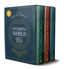 The Ultimate Wizarding World Library of Magical Studies (Everything you need to know about attending Harry Potter's famous school) by The Editors of MuggleNet, 9781964487144