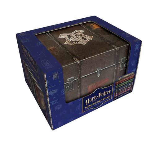 Harry Potter: Mini Book Trunk by Insight Editions, 9798337401799