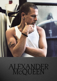 Alexander McQueen (Iconic.) by Editors of Createur Magazine, 9781419787355