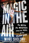 Magic in the Air (The Myth, the Mystery, and the Soul of the Slam Dunk) - 9781250892706 by Mike Sielski, 9781250892706