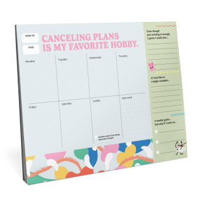 Cancelling Plans Is My Favorite Hobby (Struggle Is Real - A Weekly Desktop Planner) by Em & Friends, 9781642465914