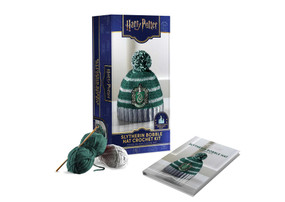 Harry Potter: Slytherin Pom-Pom Beanie Crochet Kit by Insight Editions, 9798337402598
